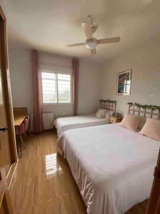 Villa Preciosa Con Hermosas Vistas. Hormigos Bagian luar foto